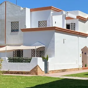 Сasa de vacaciones Casa Naranjos Playa Luz, Rota